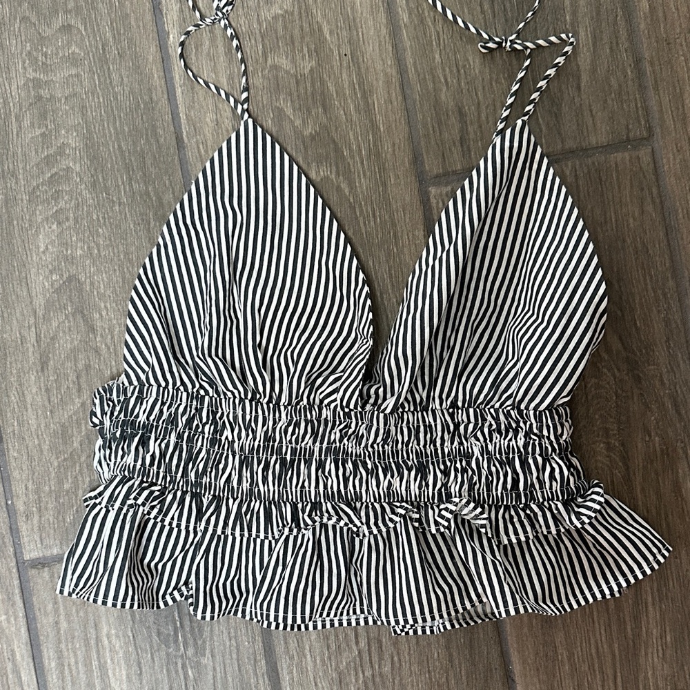 Sim and Sam Black and White Striped Women's Backless Ruffled Top. Sized Large.